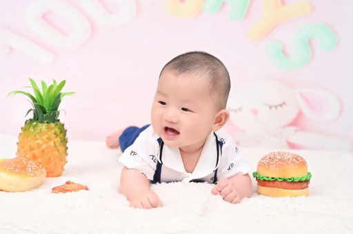 崇左宝宝的快乐时光 崇左宝宝的快乐时光